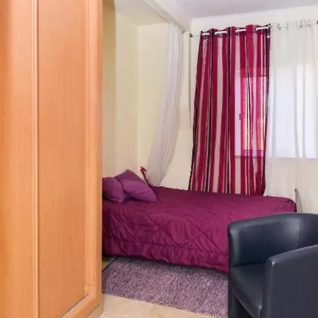 Вилла Huge Near Albufeira And Silves