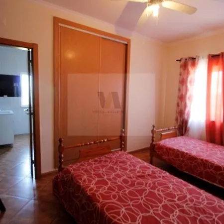 Вилла Huge Near Albufeira And Silves Алкантарилья