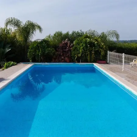 Huge Near Albufeira And Silves *